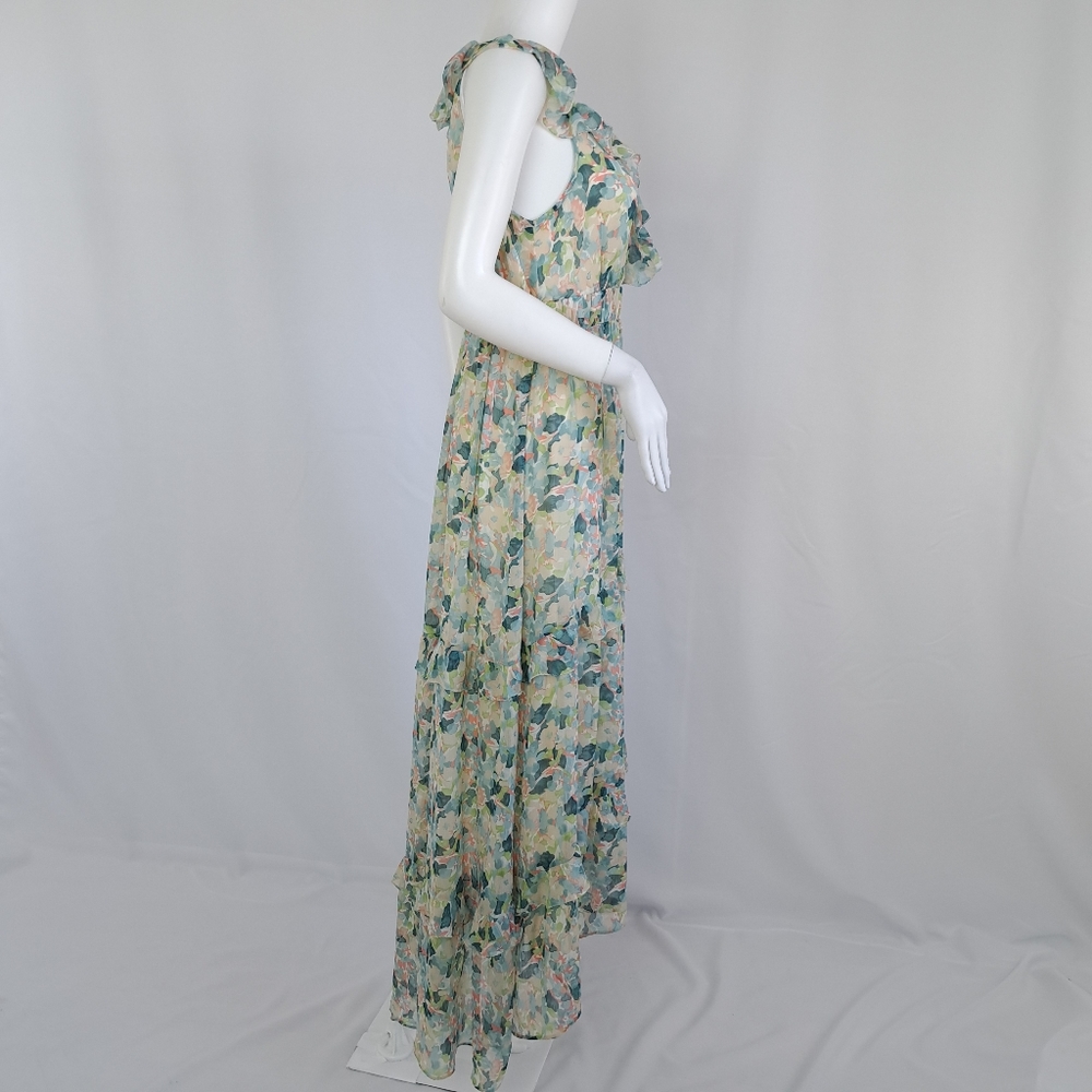Chelsea & Violet Floral Tiered Maxi Dress in Light Blue and Cream - Picture 6 of 13